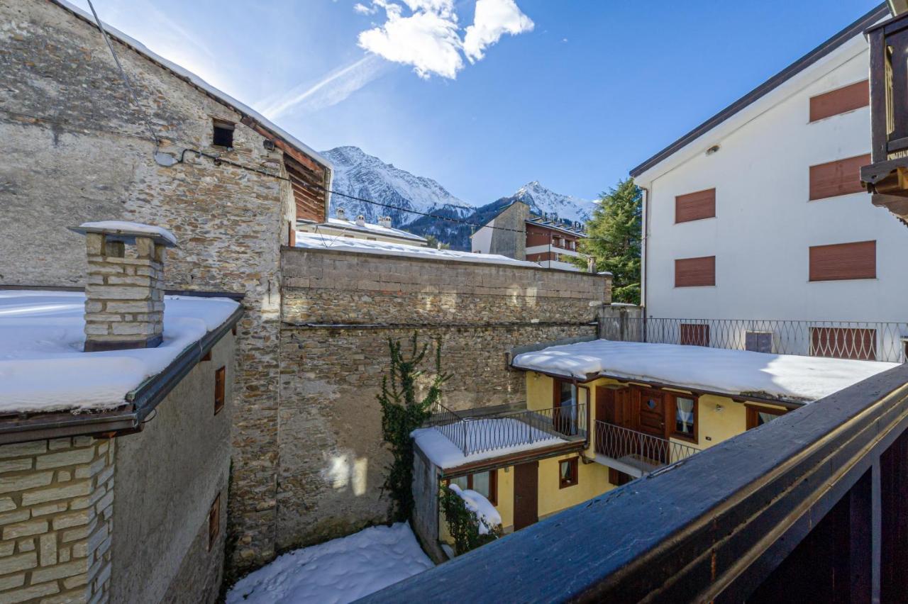 Appartamento Claire - Relax Con Splendida Vista - Cour 0081 Courmayeur Exteriér fotografie
