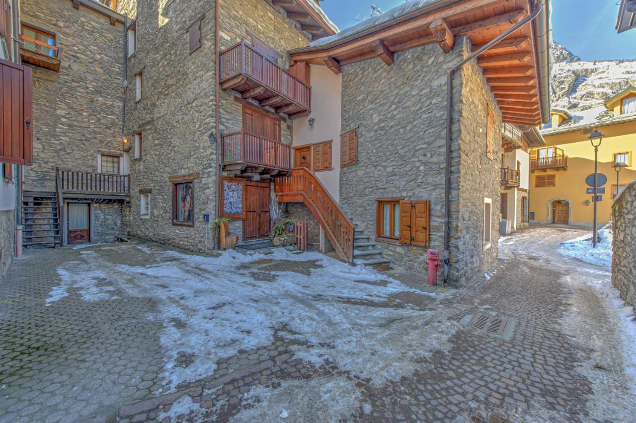 Appartamento Claire - Relax Con Splendida Vista - Cour 0081 Courmayeur Exteriér fotografie